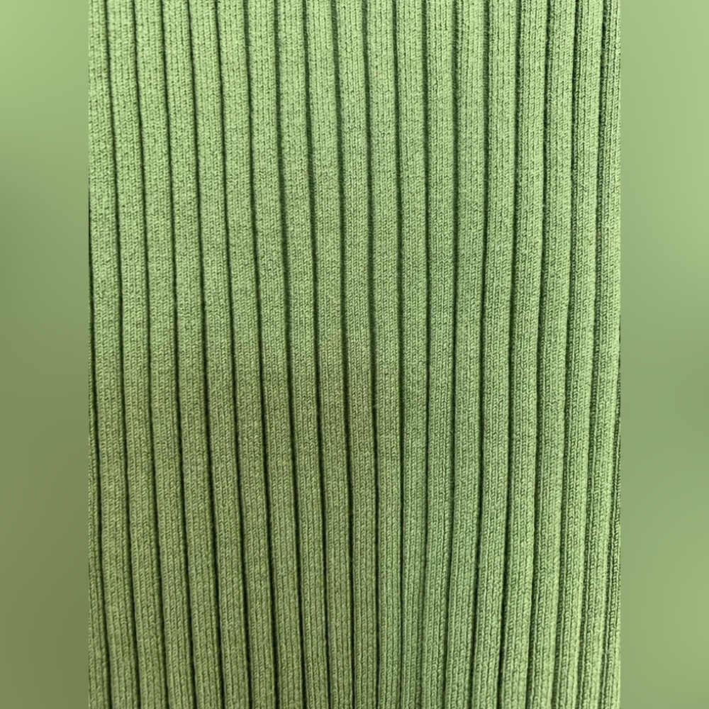 Long Sleeve Green Ribbed Top - Picture 11 of 16